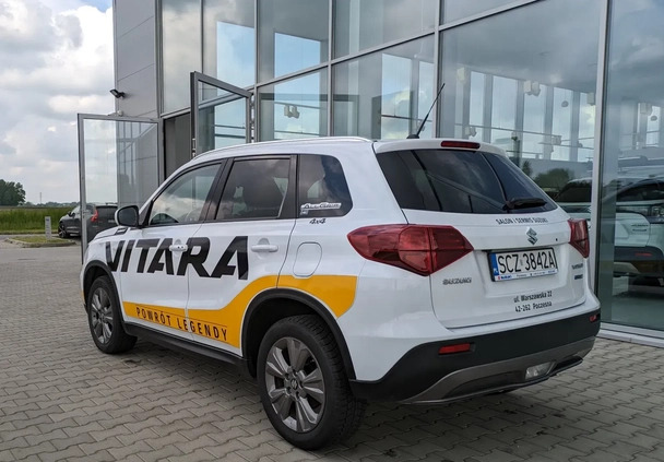 Suzuki Vitara cena 105900 przebieg: 59000, rok produkcji 2021 z Ślesin małe 172
